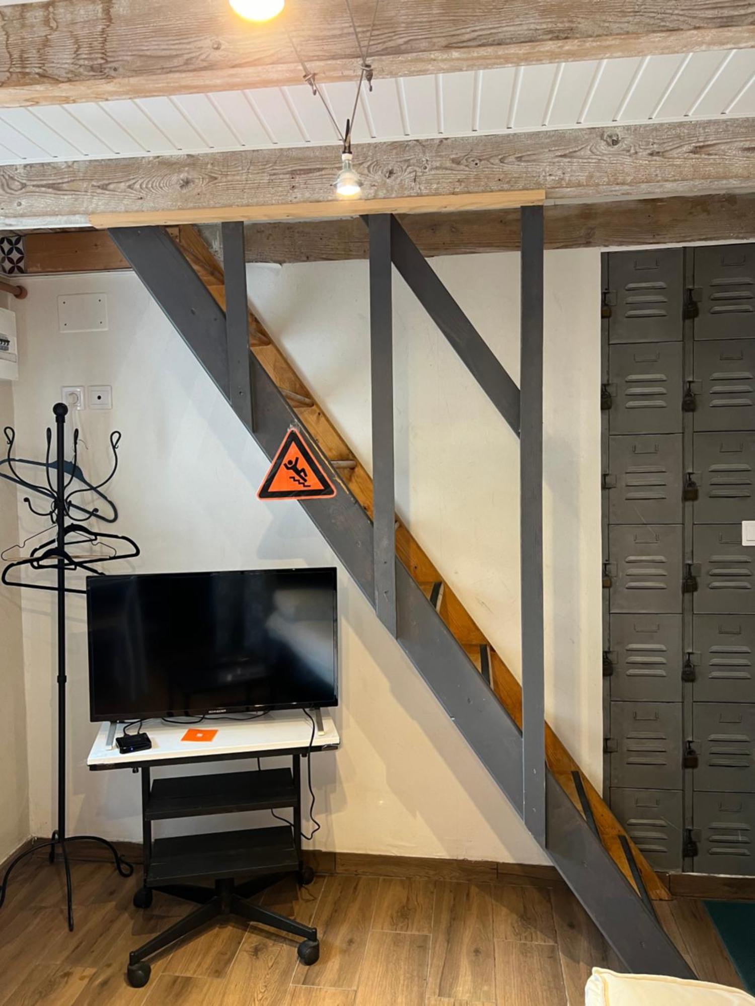 Apartamento Le Garni Vendémiaire Vesoul Exterior foto